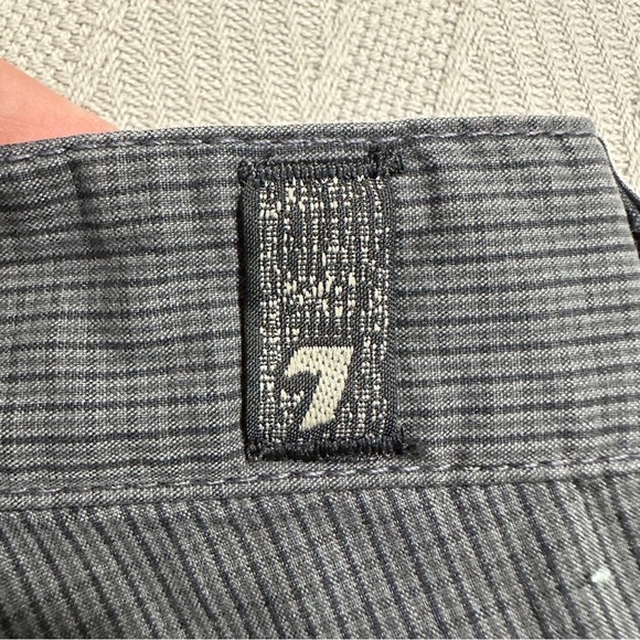 7 For All Mankind Standard pants, lightweight, size 32. Dark gray plaid, spring - Picture 10 of 15
